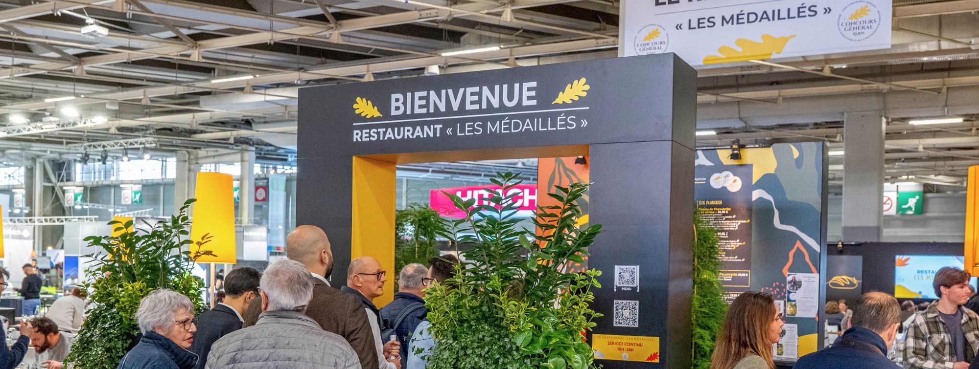 entry of the CGA's Restaurant "Les Médaillés" 